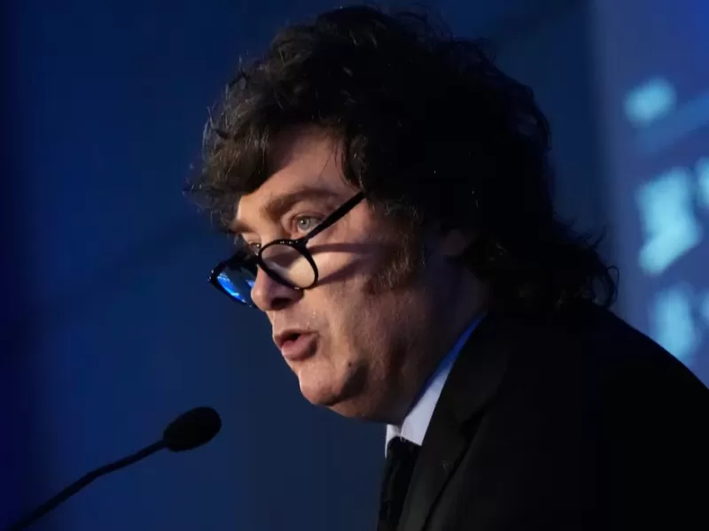 Milei activ&oacute; su plan de reelecci&oacute;n para 2027 y presiona al Gabinete para sostener la promesa de un 2028 pr&oacute;spero