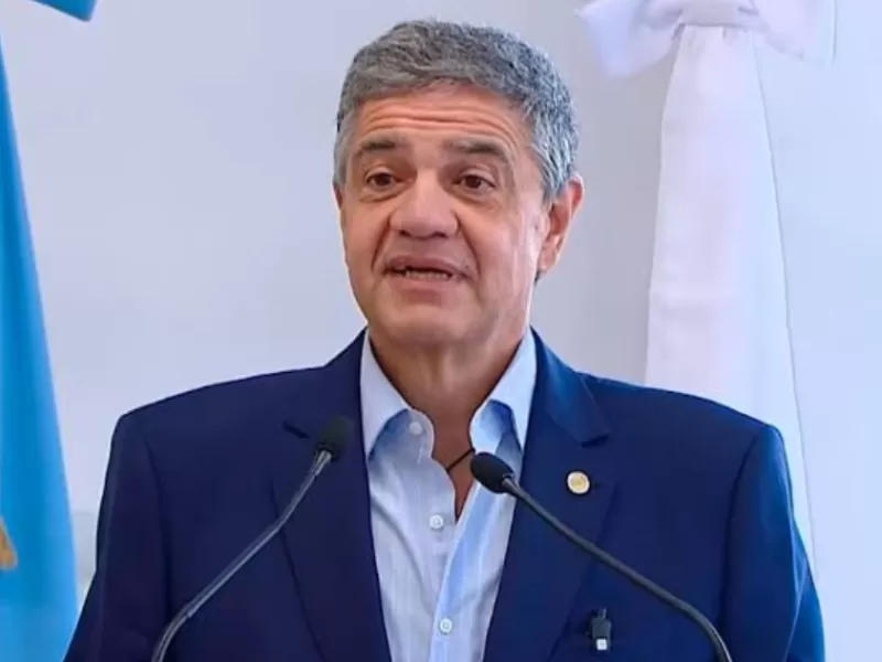 Jorge Macri fiscaliza con garrote mientras la gastronom&iacute;a porte&ntilde;a pide ox&iacute;geno