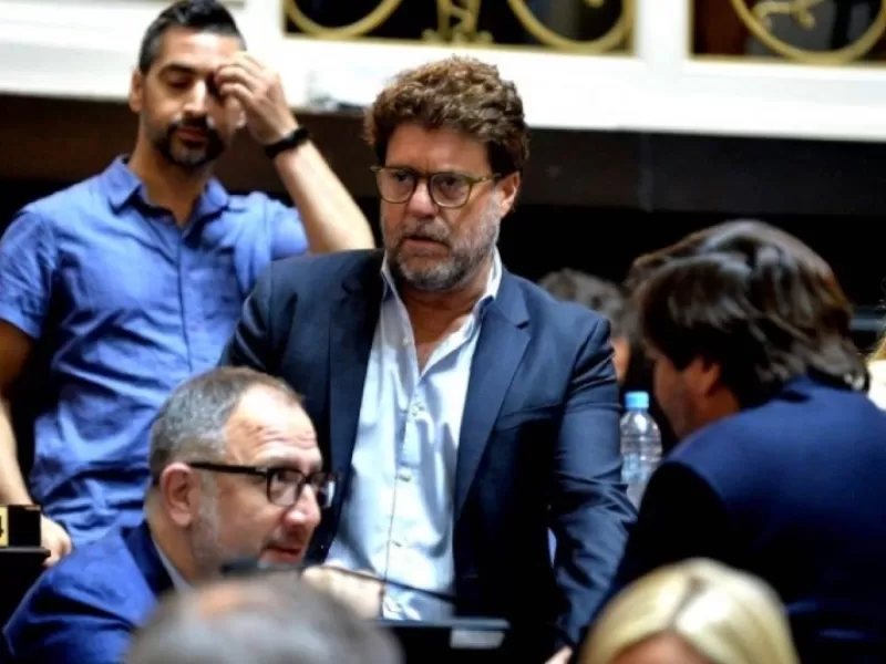 Kicillof qued&oacute; en la mira por incumplir el acuerdo con la UCR para cubrir la Suprema Corte bonaerense
