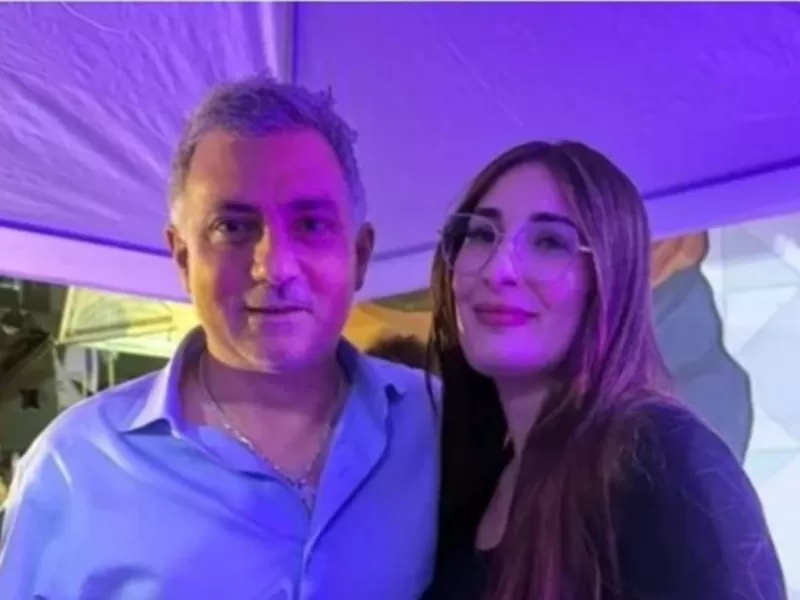 Sebastián Pareja suma a una funcionaria del municipio de Merlo a La Libertad Avanza