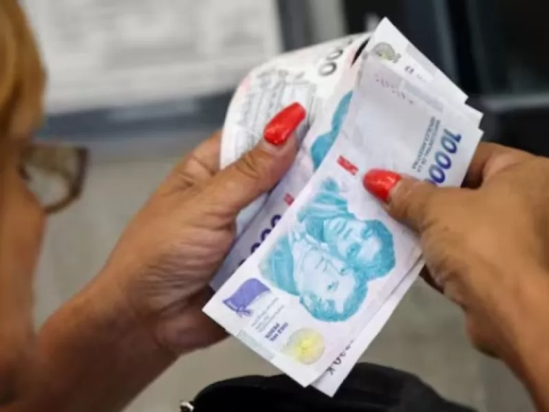 Nuevo Salario Mínimo: el penoso aumento de 6 mil pesos propuesto por le Gobierno de Milei