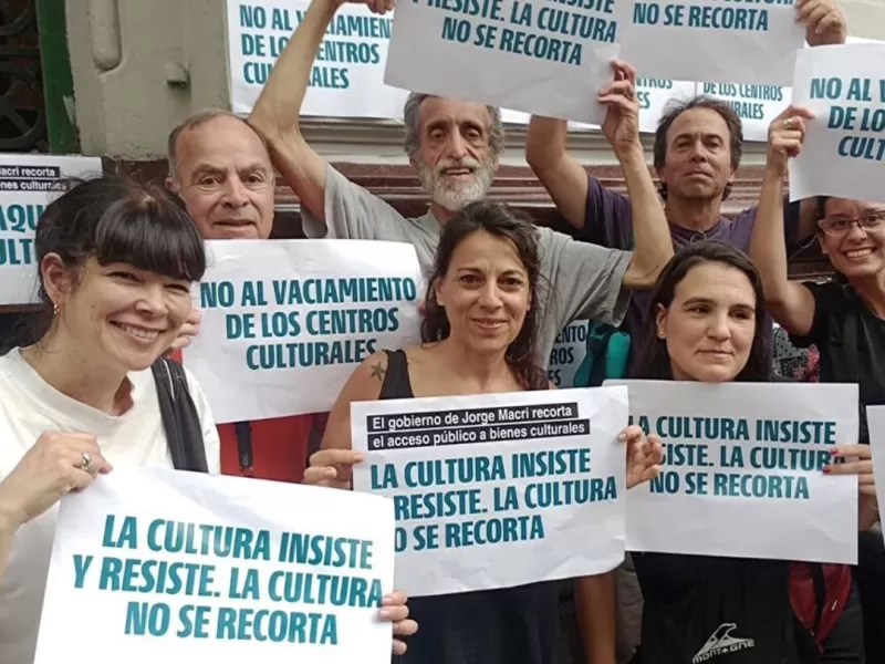 Jorge Macri le baja el tel&oacute;n al tango con un recorte del 39 por ciento y las milongas quedan mudas