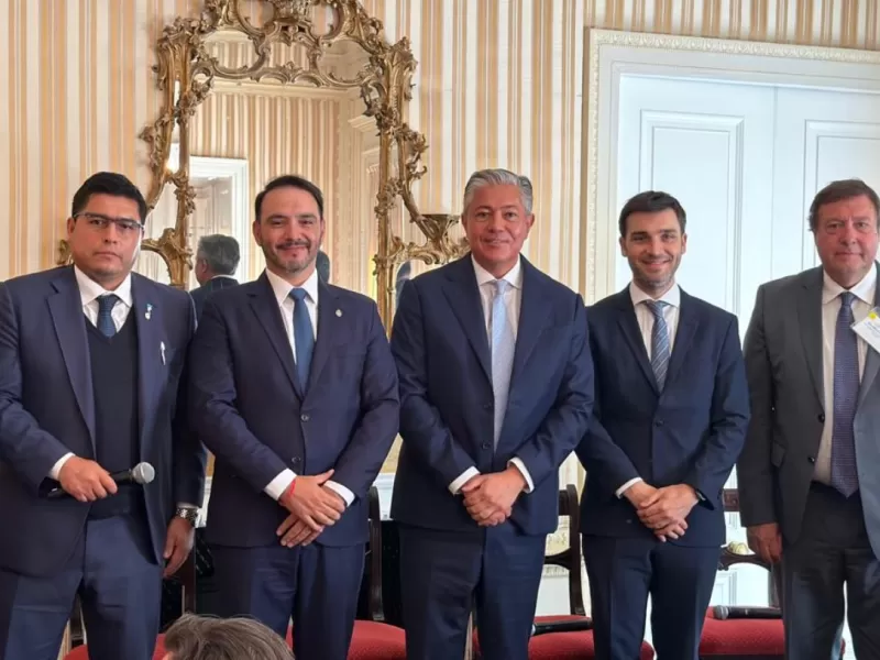 Figueroa promocion&oacute; inversiones para Neuqu&eacute;n en Estados Unidos durante la &ldquo;Argentina Week&rdquo;