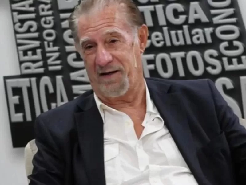 Federico Storani llam&oacute; a frenar la "triple entrega" y convoc&oacute; a movilizarse el 6 de agosto en defensa de la soberan&iacute;a