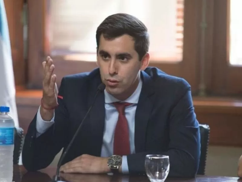 De libertario a maltratador platense: Nicol&aacute;s Morzone acumula denuncias por violencia y licitaciones truchas