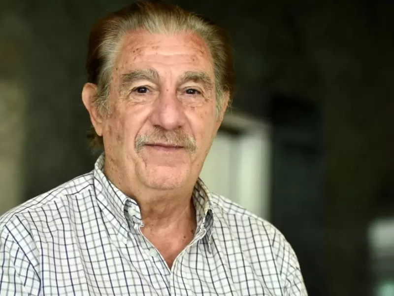 Federico Storani sali&oacute; a decir que Javier Milei &ldquo;cultiva odio&rdquo; y lo acus&oacute; de romper l&iacute;mites democr&aacute;ticos