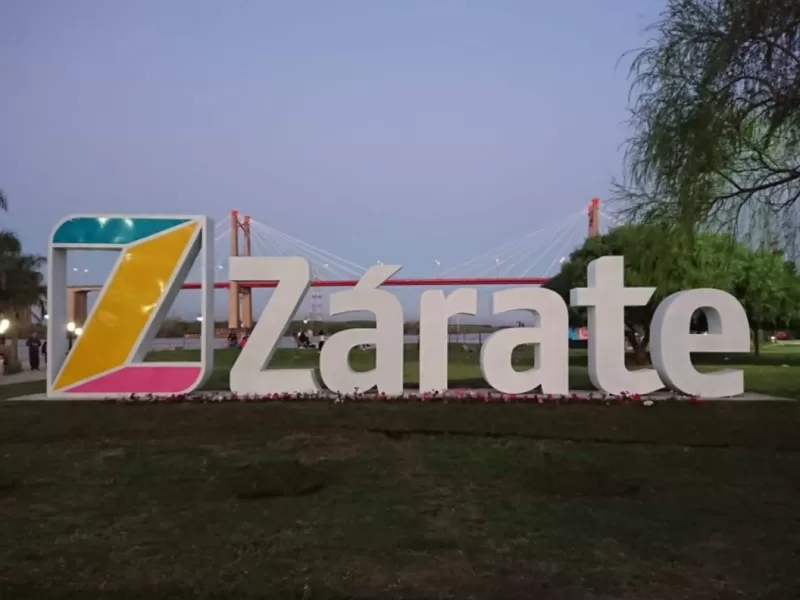Feriantes de Z&aacute;rate denuncian pagos para poder trabajar y exigen que el Municipio explique qui&eacute;n recauda