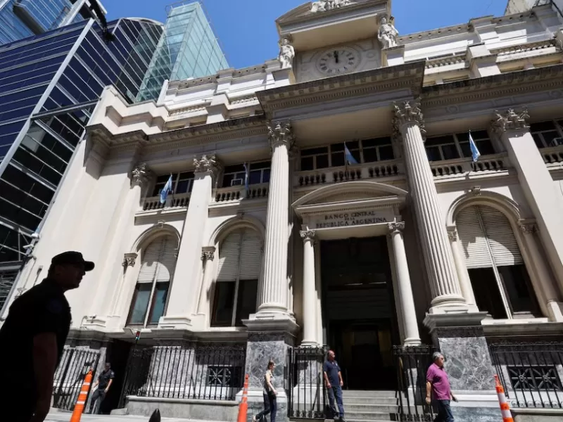 El BCRA autoriz&oacute; a los bancos a distribuir hasta el 60 por ciento de sus ganancias de 2025 en tres cuotas