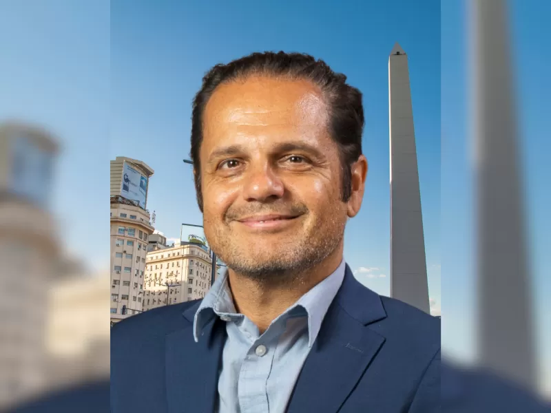 Peretta asegura que CABA expulsa trabajadores mientras millones viajan horas por falta de viviendas