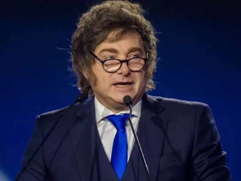 Javier Milei volvi&oacute; a atacar a Lula y afirm&oacute; que aport&oacute; "mil millones de d&oacute;lares" para la campa&ntilde;a de Sergio Massa