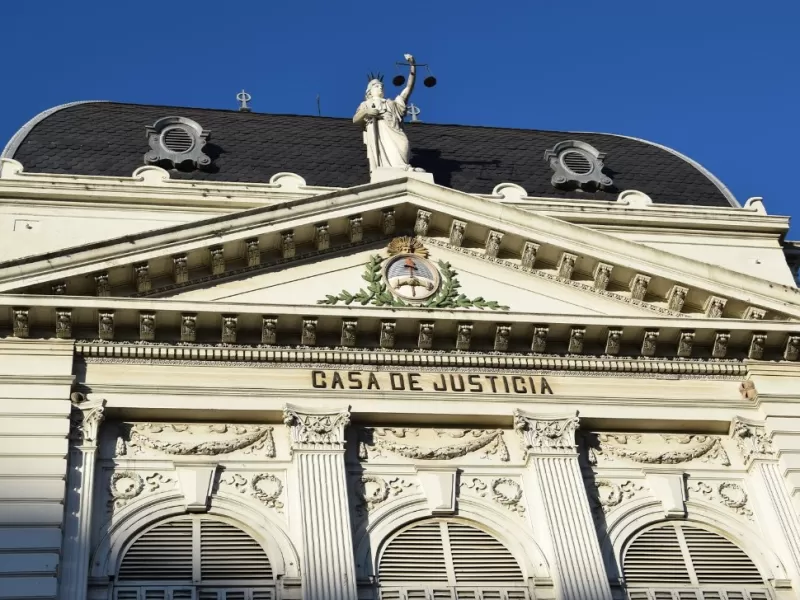 El cristinismo busca condicionar la reforma pol&iacute;tica a la designaci&oacute;n de los jueces de la Suprema Corte bonaerense