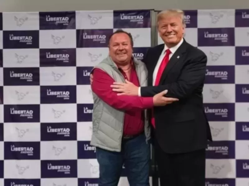 Juan Carlos “Oso” Brite enfrenta críticas por difundir fotos falsas con Donald Trump