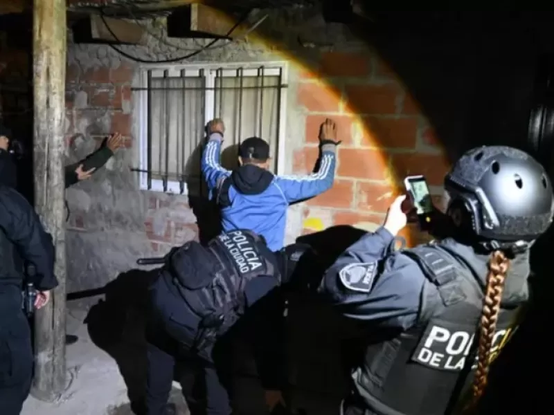 Jorge Macri arm&oacute; su propio ICE porte&ntilde;o y lo llama Tormenta Negra para cazar laburantes informales