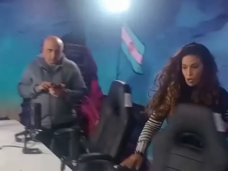 Mario Casalongue enfrentó un escándalo en su streaming tras la provocación de un columnista