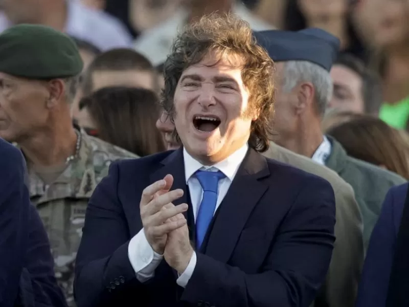 Milei cruz&oacute; a sus cr&iacute;ticos tras el dato de inflaci&oacute;n mayorista: &ldquo;&iquest;Brutos o deshonestos?&rdquo;