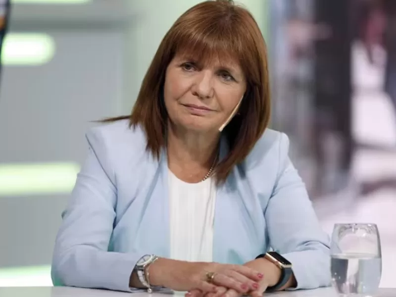 Bullrich expuso diferencias con el Gobierno por las PASO y Discapacidad y despu&eacute;s eligi&oacute; una canci&oacute;n de Lali
