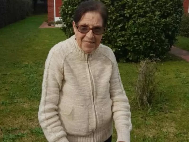 En Pila, una anciana de 94 años sobrevive al abandono del sistema judicial