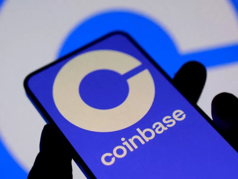Coinbase registr&oacute; ante la SEC un asesor financiero impulsado por inteligencia artificial