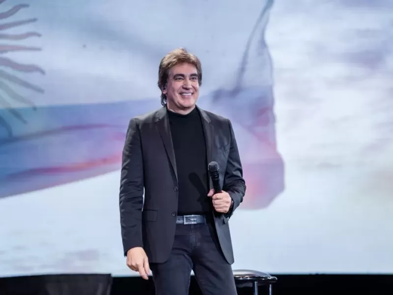 Dante Gebel esquiva definiciones pol&iacute;ticas y reaviva sospechas por sus v&iacute;nculos hist&oacute;ricos con el peronismo