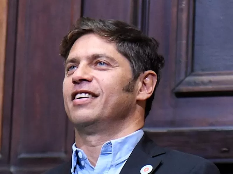 Una denuncia por presunto fraude con tierras se&ntilde;ala a Kicillof por la firma de m&aacute;s de 200 mil escrituras