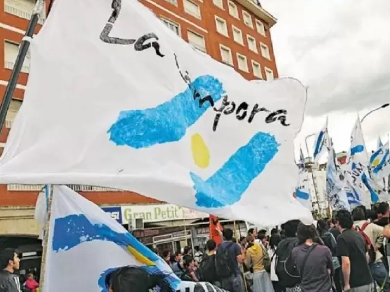 Mercedes enfrenta una feroz pelea peronista mientras Gustavo Castellani desaf&iacute;a el esquema pol&iacute;tico de Ustarroz