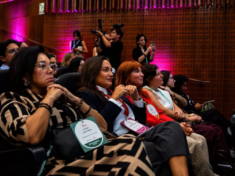 Alertan que millones de mujeres rurales siguen atrapadas en las mismas condiciones que hace d&eacute;cadas