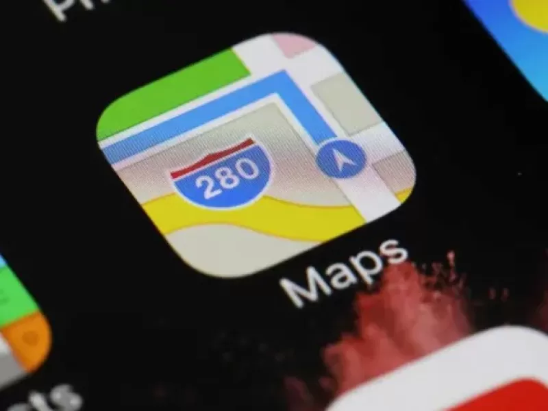 Apple prepara anuncios en Maps y avanza con su estrategia para sumar ingresos desde la publicidad