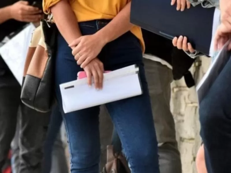 La desocupaci&oacute;n subi&oacute; al 7,5 por ciento y afecta a m&aacute;s de 1,6 millones de personas en Argentina