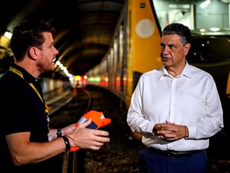 La eterna L&iacute;nea F porte&ntilde;a posterga otra vez su licitaci&oacute;n y suma kil&oacute;metros de verso oficial por parte de Jorge Macri