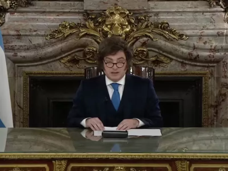 Javier Milei agit&oacute; anuncios por Malvinas, pero un informe los redujo a una &ldquo;quimera geopol&iacute;tica&rdquo;