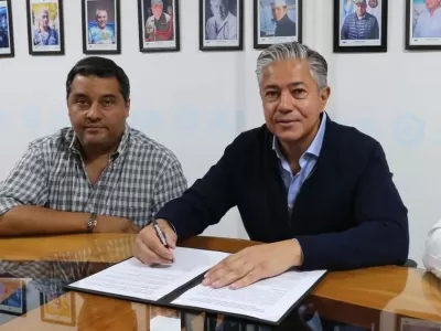 Zapala avanza con obras clave de saneamiento y asfalto con financiamiento provincial