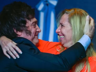 Karina Milei no acompa&ntilde;&oacute; a Javier a Estados Unidos y crecieron las versiones de una interna en el Gobierno