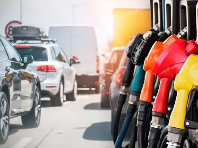 Nueva ca&iacute;da en venta de combustibles expone se&ntilde;ales de estancamiento econ&oacute;mico