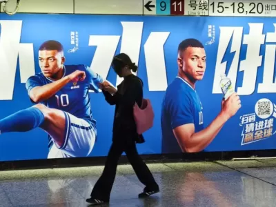 China castiga a Mbapp&eacute; por un meme de Mao: tres sponsors lo dejaron y la TV estatal sac&oacute; LaLiga
