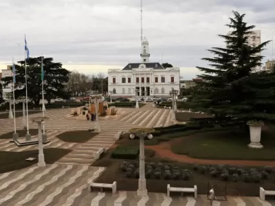 Presentan denuncia penal por ars&eacute;nico en el suministro de agua potable en la ciudad de Azul