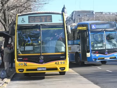 La Plata se traba en el embotellamiento y Alak sigue de largo: el informe de la UNLP que desnuda el desastre del transporte