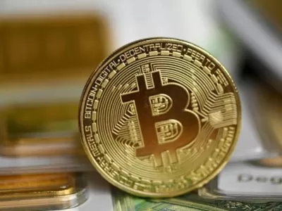 Un modelo matem&aacute;tico calcula que bitcoin podr&iacute;a alcanzar los 157.800 d&oacute;lares con una suba del 86 por ciento