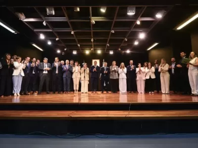 Neuqu&eacute;n: Figueroa tom&oacute; juramento a las nuevas ministras y secretar&iacute;as del Gabinete provincial