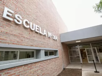 Inauguraron el nuevo edificio de la Escuela 364 en San Patricio del Cha&ntilde;ar tras a&ntilde;os de espera
