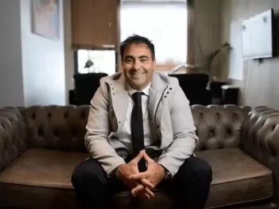 Marcelo Peña combina su experiencia penal con una candidatura en la Octava Sección Electoral