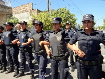 La Polic&iacute;a y el marketing de su propia imagen: c&oacute;mo se construye legitimidad desde los gabinetes de prensa
