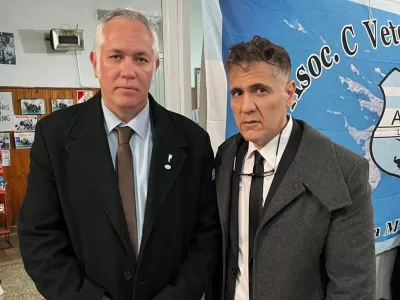 La presidente del HCD de Mor&oacute;n desafi&oacute; al concejal Aguilera y este le cumpli&oacute; el deseo: "Si quiere yo lo acompa&ntilde;o a Tribunales"