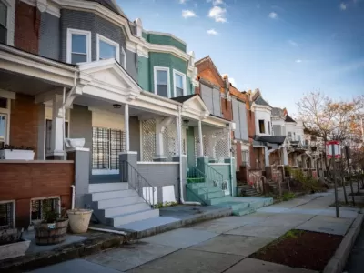 El platense Fernando Plastino enfrenta acusaciones por un presunto fraude inmobiliario que involucra más de 200 propiedades en Baltimore