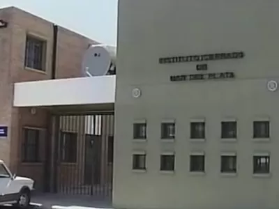 Denuncian una presunta venta de drogas a j&oacute;venes dentro de un instituto de General Pueyrredon