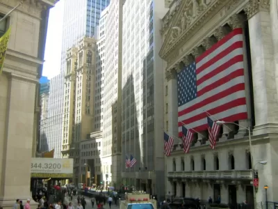 Cayeron las acciones argentinas y el riesgo pa&iacute;s subi&oacute; a 527 puntos pese al acuerdo con el Fondo Monetario Internacional