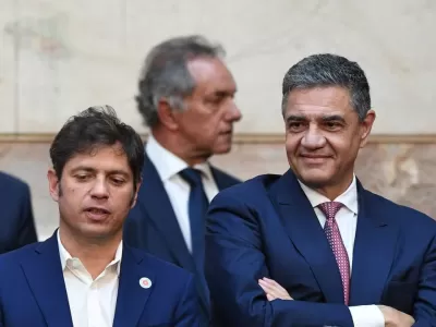 &iquest;En qu&eacute; quedamos? Jorge Macri pas&oacute; del dedo acusador al aplauso obligado para Kicillof