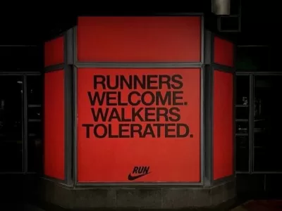Nike retir&oacute; un cartel en Boston que dec&iacute;a &ldquo;los caminantes son tolerados&rdquo; tras cr&iacute;ticas por exclusi&oacute;n