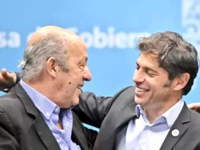 Tras la visita provincial, en Mar Chiquita Jorge Paredi sali&oacute; a respaldar a funcionarios cuestionados