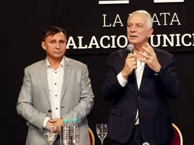 Alak invent&oacute; otra secretar&iacute;a en La Plata y ahora acomoda a un ex concejal reciclado del bruerismo