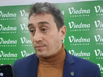 R&iacute;o Negro: Castro qued&oacute; atrapado entre una denuncia penal y los negocios millonarios de su entorno familiar